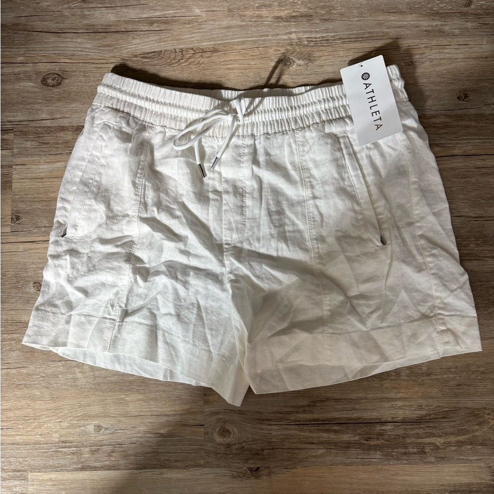 Athleta  women’s linen White Shorts